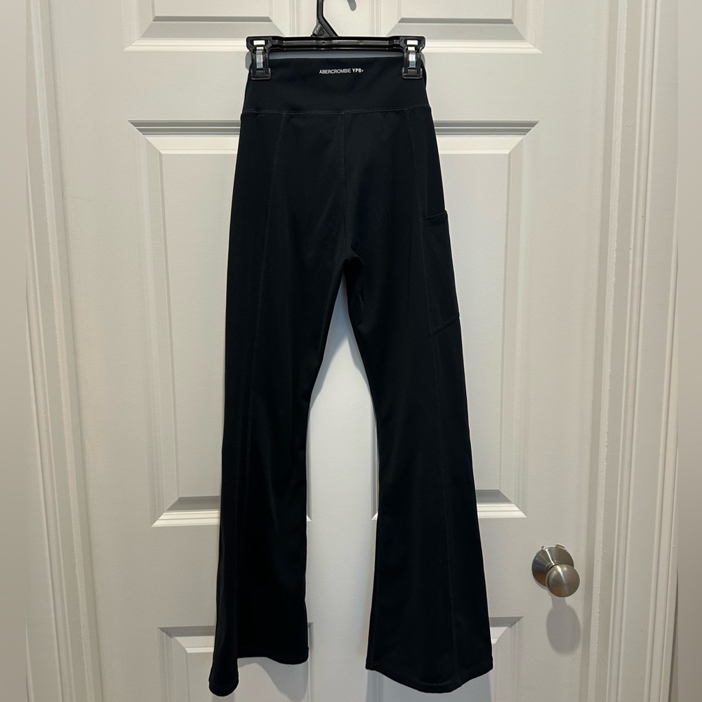 Abercrombie Kids Black Active Flare Leggings